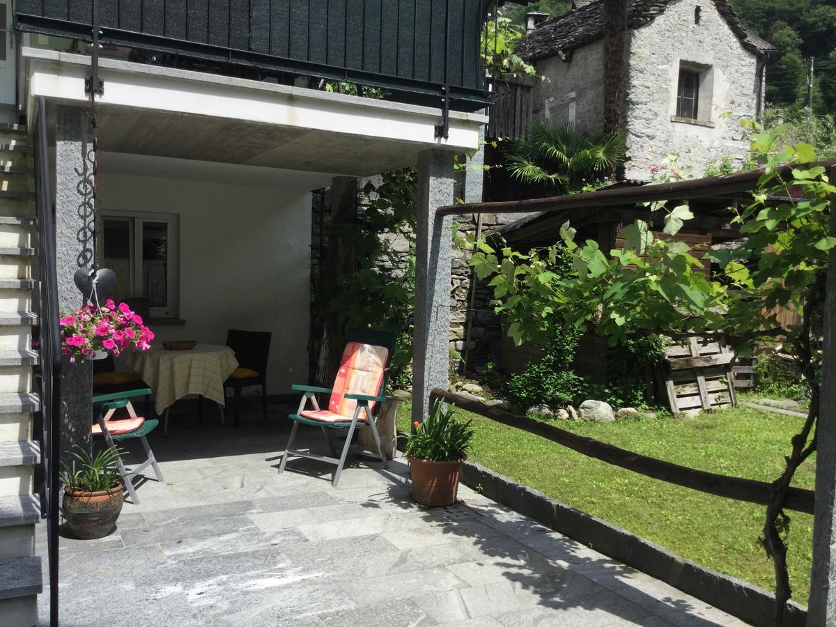 Hotel Ca Evelina Maggia Esterno foto